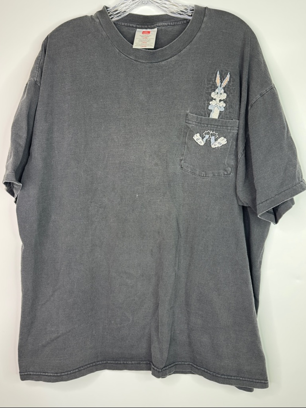 Vintage Hanes Embroidered Bugs Bunny Black Pocket Tshirt Size XL